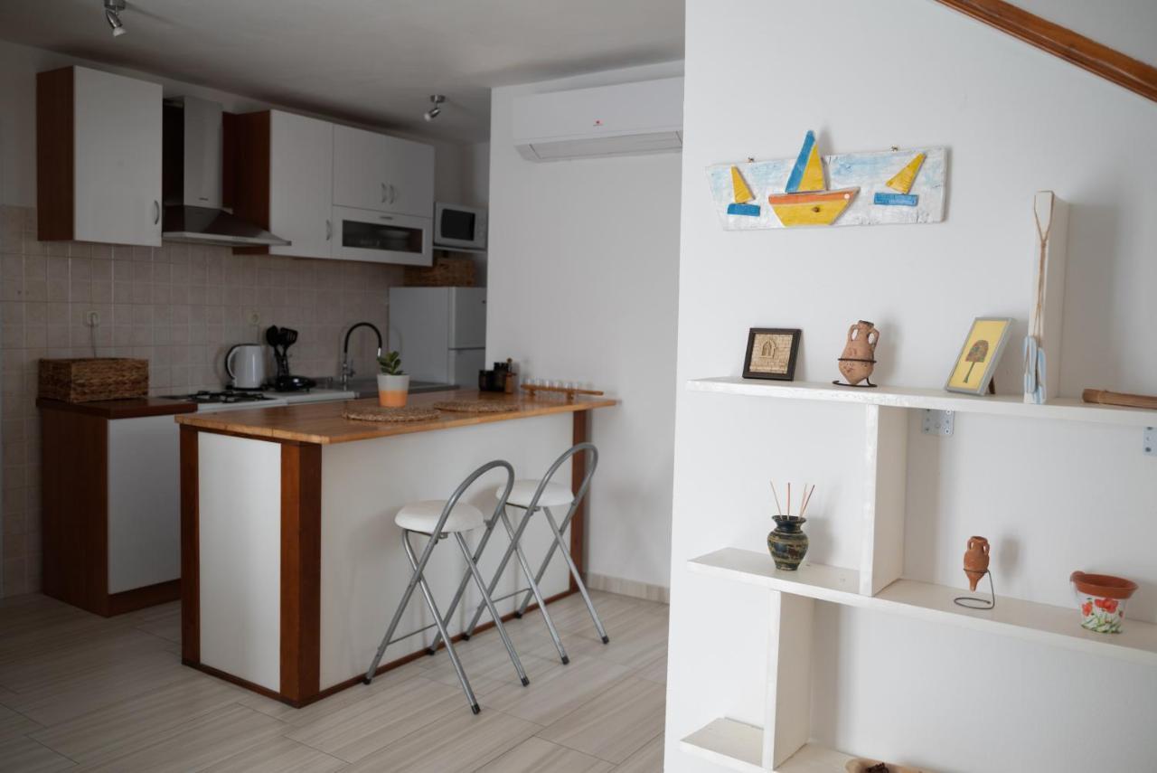 Apartman Milutin Vrsi Buitenkant foto